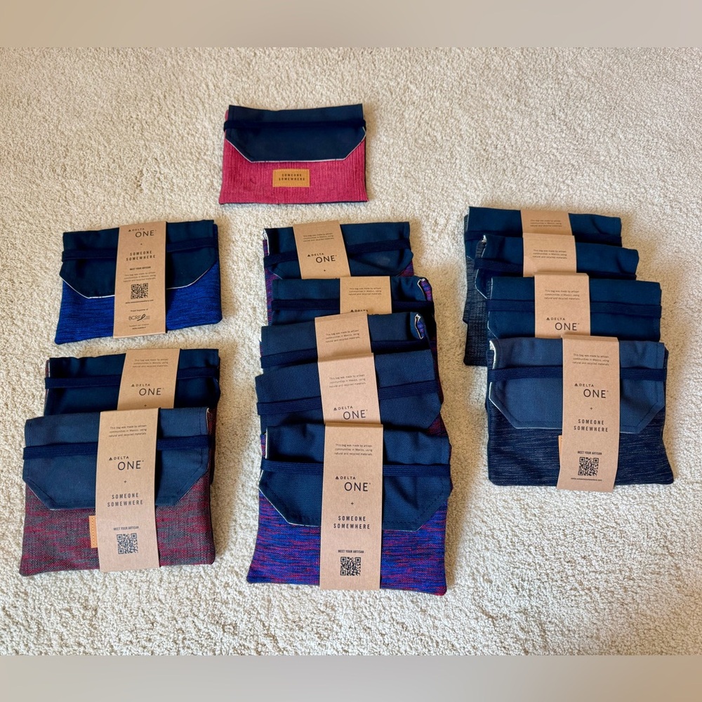 Delta Someone Somewhere Travel Pouch